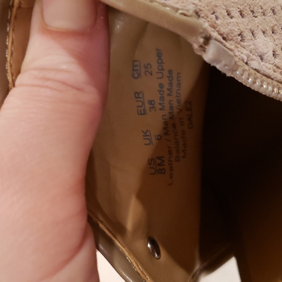 Like New Franco Sarto Grey/Taupe-Tan Suede Bootie - Picture 4 of 7